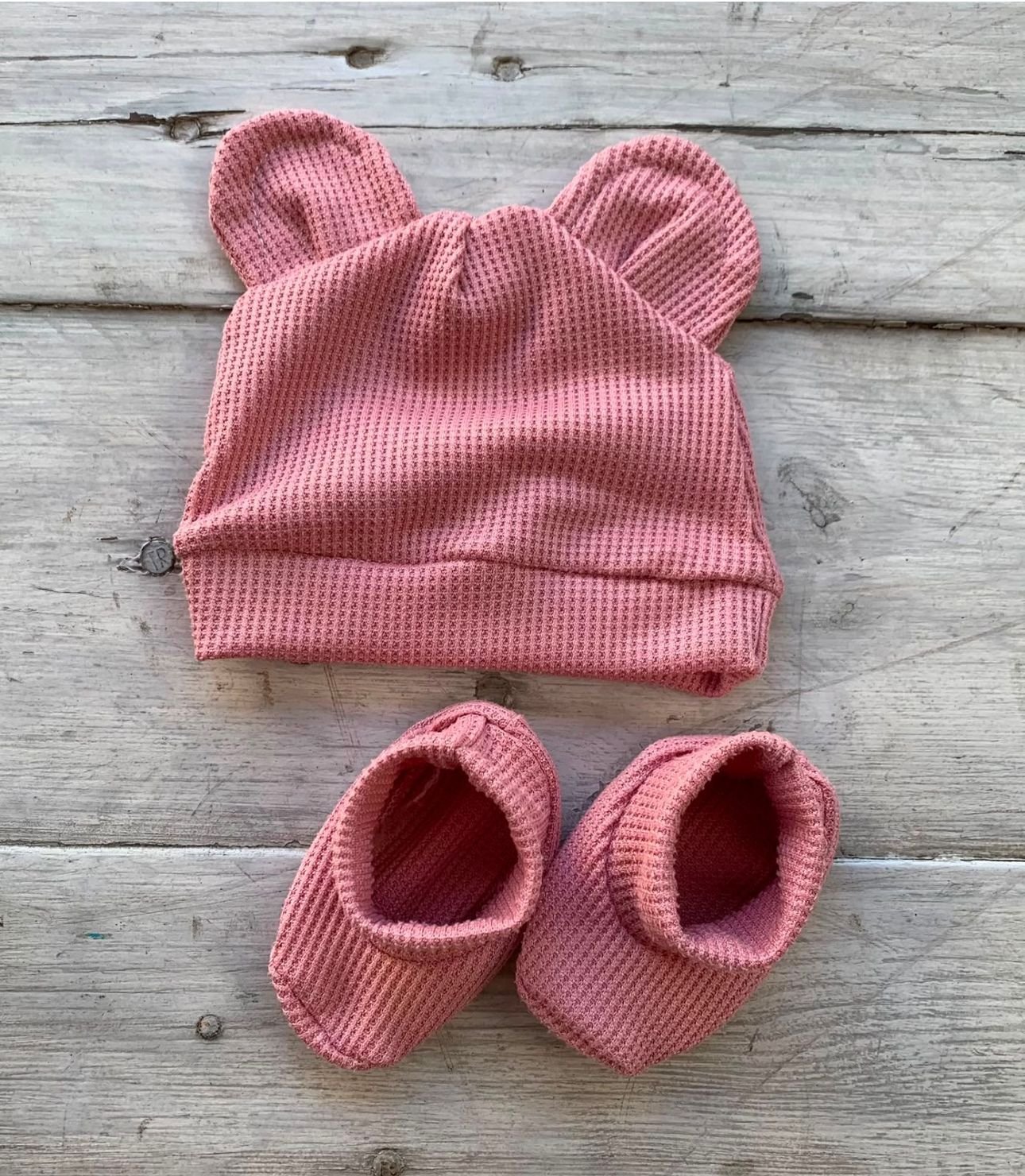 Gorrito + Escarpines Miniwaffle